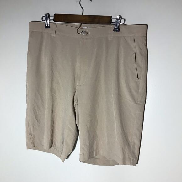 Peter Millar 36 performance wicking plain front khaki shorts activewear resort - Picture 1 of 6